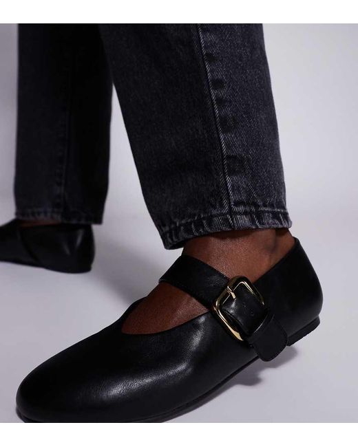 Public Desire Public Desire in het Black