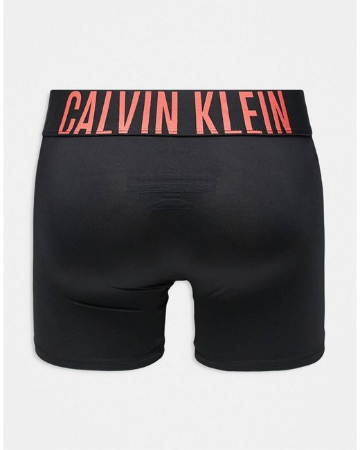 Calvin Klein – intense power – 3er-pack eng geschnittene boxershorts aus mikrofaser in Black für Herren