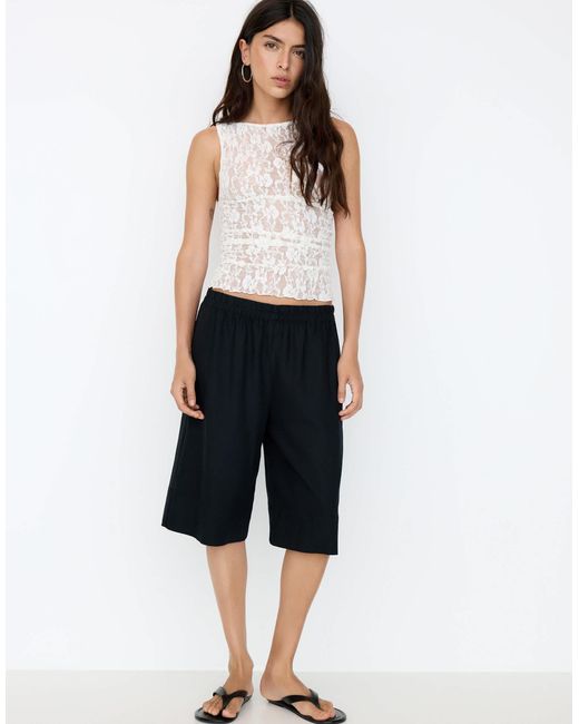 Top en dentelle froncé sur les côtés - beige Pull&Bear en coloris White