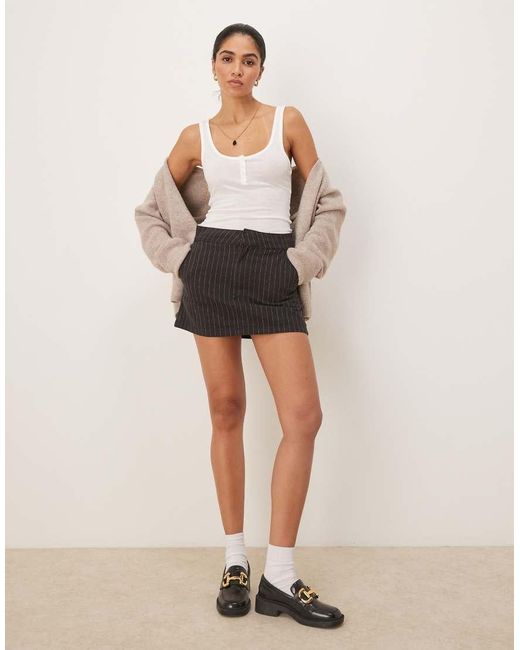 Minifalda Negra A Rayas De Estilo Worker Service De Dickies de color Natural