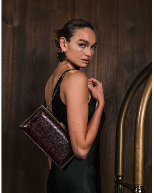 ASOS Black – clutch