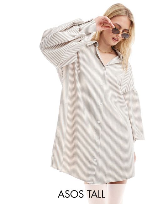 Asos design tall - robe chemise courte coupe boyfriend à rayures et manches ballon - taupe ASOS en coloris White
