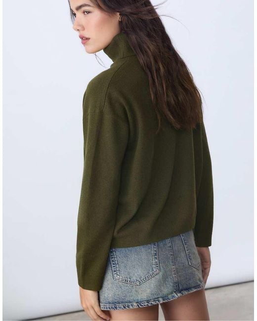 Stradivarius Basic Sweater Met Hoge Hals in het Green