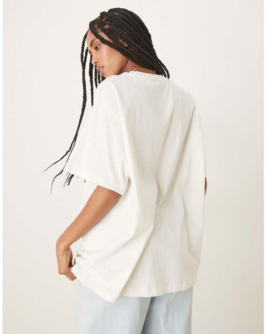 Camiseta Blanco Extragrande Con Estampado Gráfico De "Pisco Sour" De ASOS de color White