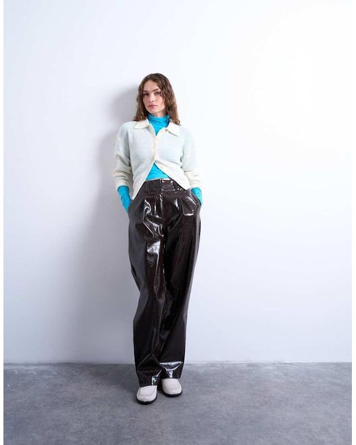 Top A Maniche Lunghe Accollato di TOPSHOP in Blue