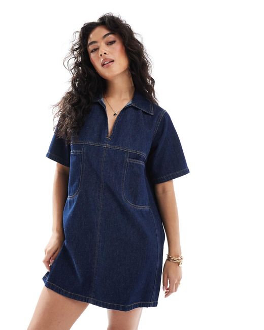 Robe polo courte en jean avec coutures contrastantes - brut ASOS en coloris Blue