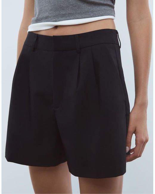 Stradivarius Nette Short Met Plooien in het White