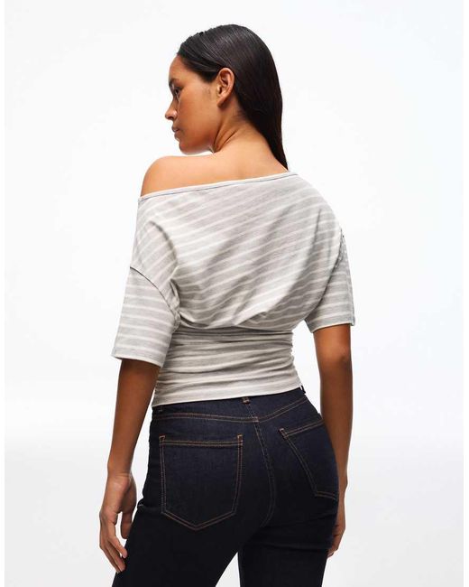 Bershka White Asymmetric Print Short Sleeve T-shirt