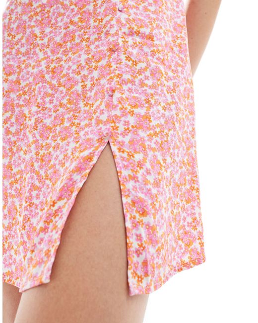 Vero Moda Pink – mini-trägerkleid mit blumenmuster und schlitz