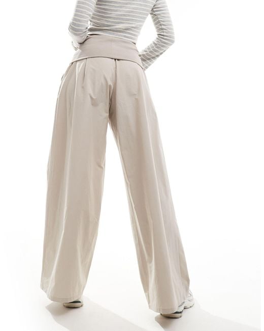 Pantalon replié ample en popeline - sable Bershka en coloris White