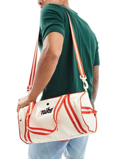 nike canvas duffle bag