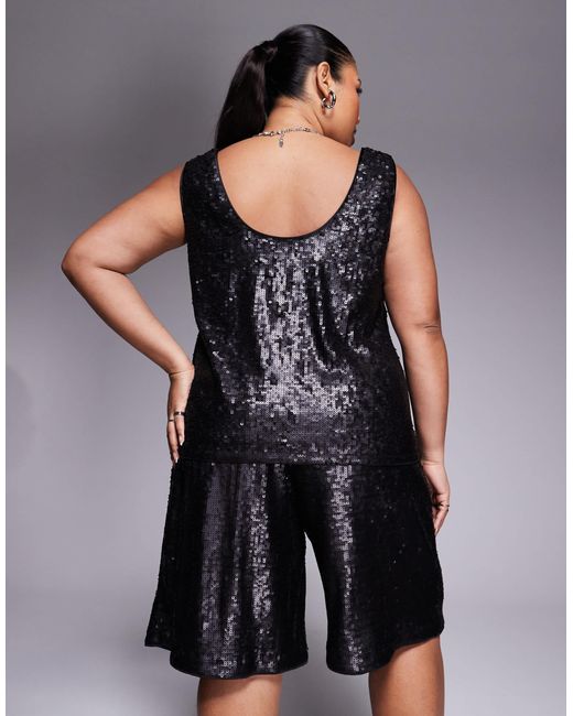 Curve - top d'ensemble ajusté sans manches à sequins - noir ASOS en coloris Black