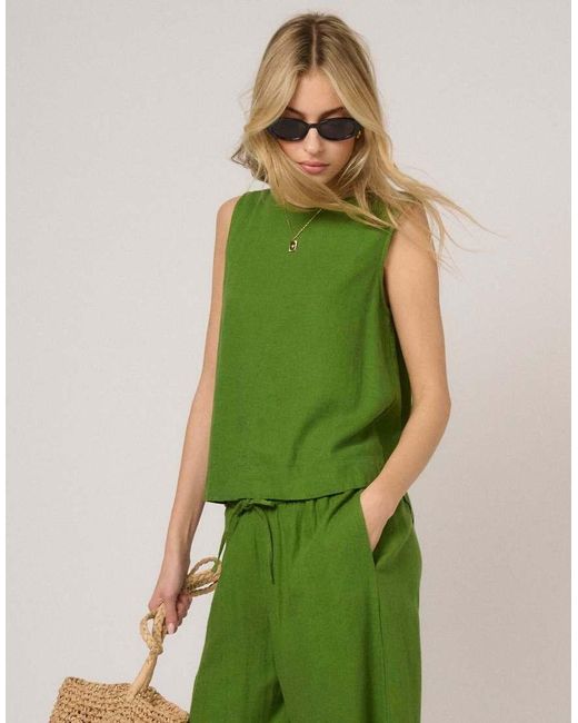 Nobody's Child Green Linen-Blend Sleeveless Swing Top
