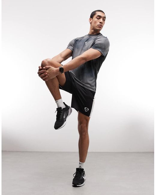 Nike Football Gray Dri-fit Academy+ Central Logo Printed T-shirt for men