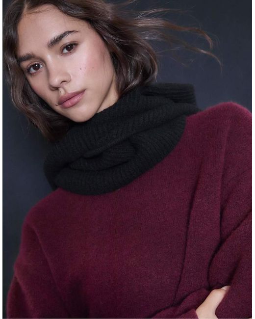 Passamontagna Basic di Stradivarius in Black