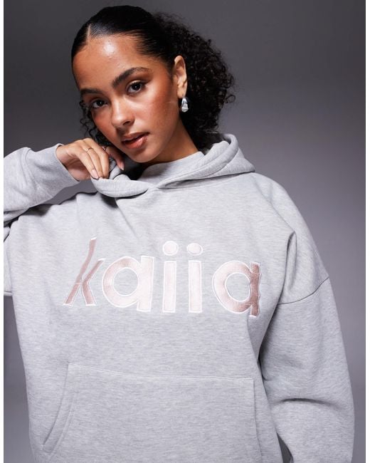 Kaiia Gray – oversize-kapuzenpullover mit hohem baumwollanteil