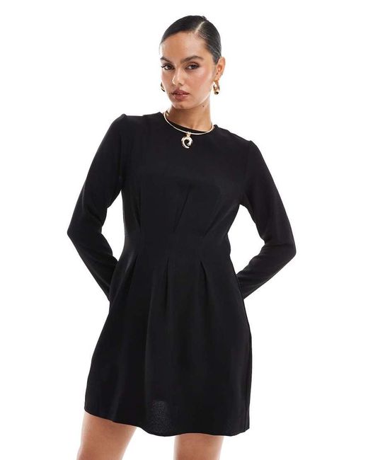 ASOS Black Nipped