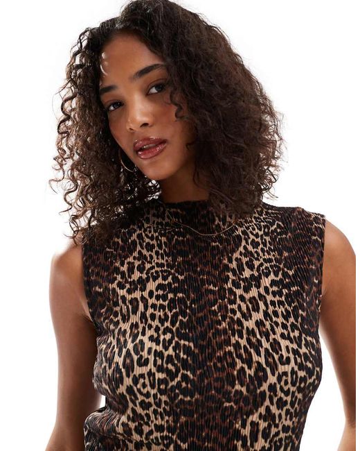 Pieces Hoogsluitende Tanktop Van Mini Plissé in het Brown