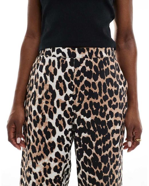 Vero Moda Broek Met Elastische Taille En Wijde Pijpen En Luipaardprint in het Black