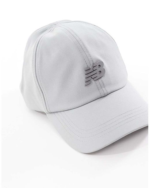 Cappellino Tecnico Con 6 Pannelli di New Balance in Blue