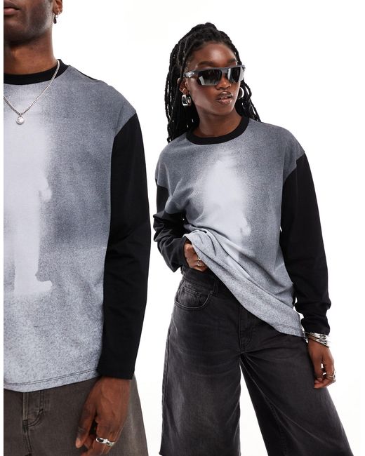 Unisex - t-shirt à manches longues avec imprimé photographique déformé Collusion en coloris Black