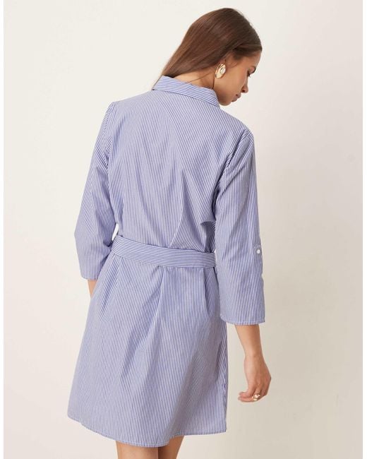 Robe chemise à fines rayures nouée à la taille - bleu et Jdy en coloris Blue