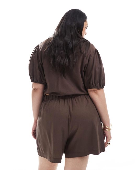 Pieces Plus Brown Pieces Curve Short