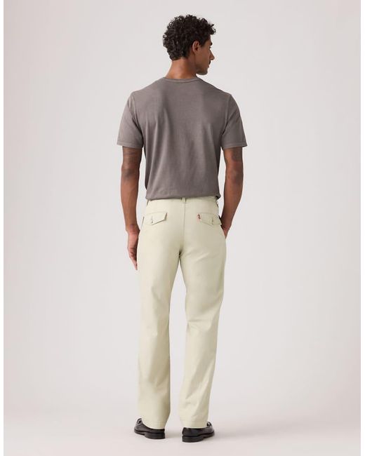 Levi's Ruimvallende Lichtgewicht Chino in het Natural voor heren