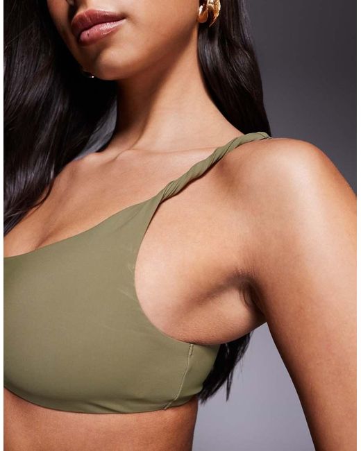 ASOS Tina in het Green