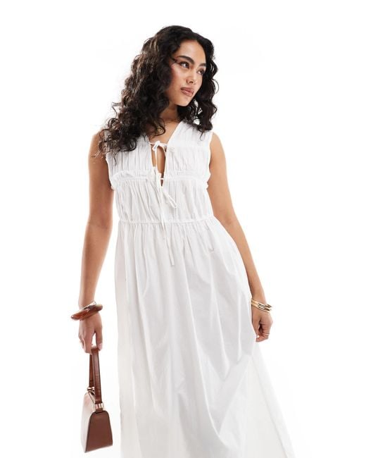 ONLY White – gerafftes midaxi-kleid