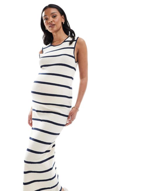 Vero Moda White – knöchellanges, gestreiftes jersey-strickkleid