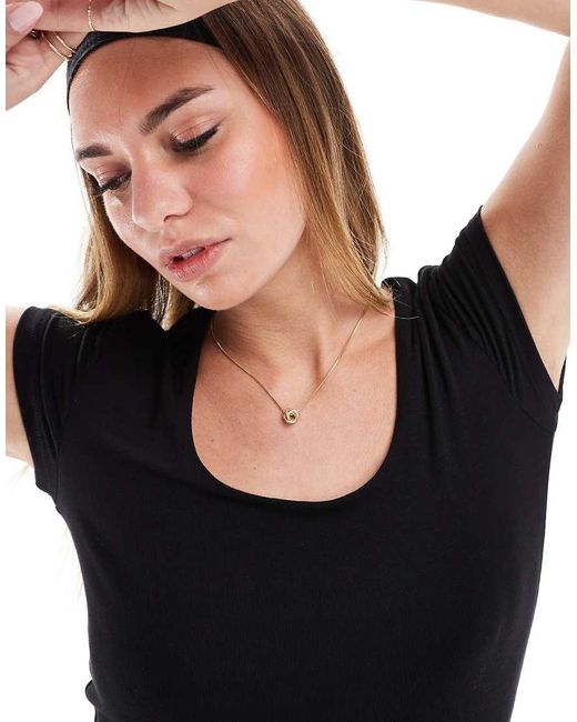Cotton On Cotton On in het Black