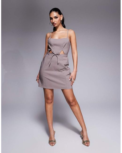ASOS Mini Jurk Met Structuur, Uitsnijdingen En Strik in het Gray