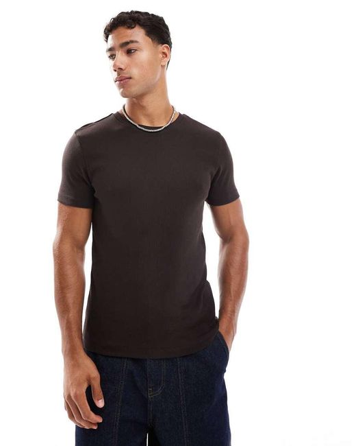 T-Shirt Basic Attillata A Coste di ASOS in Black da Uomo