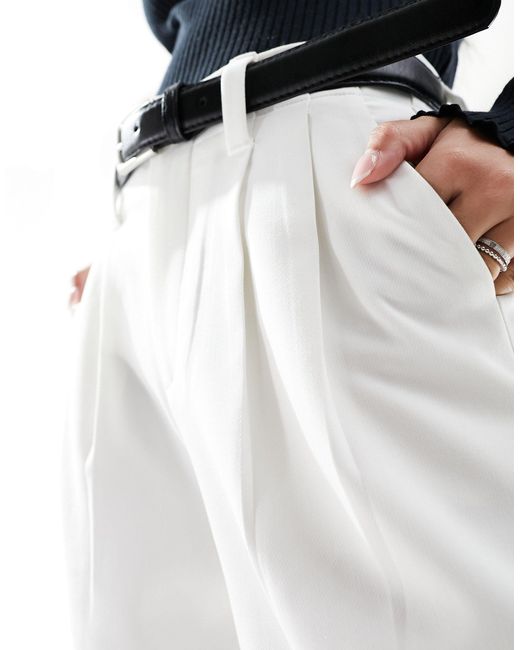Stradivarius White Tailored Trouser With Belt