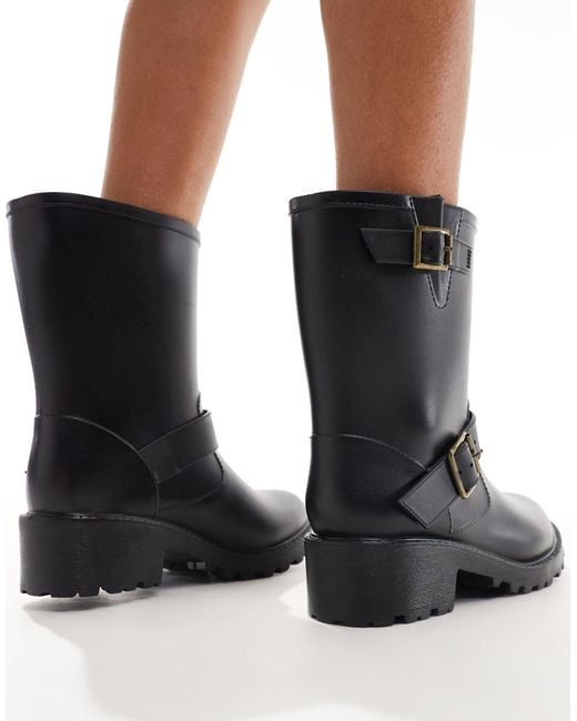 Glamorous White Biker Wellies