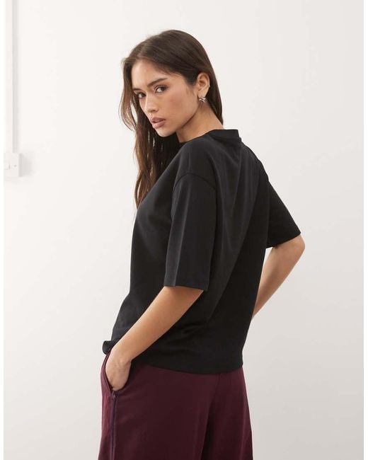 Noisy May Black Oversized Drop Shoulder T-shirt