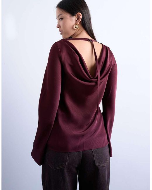 TOPSHOP Top Met Lange Mouwen En Lage Ronde Achterkant in het Red