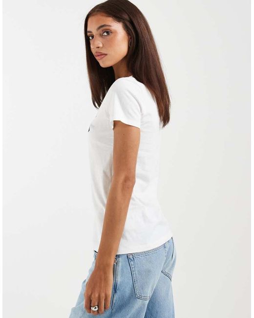 Gap White Fitted T-Shirt With Chest Logo