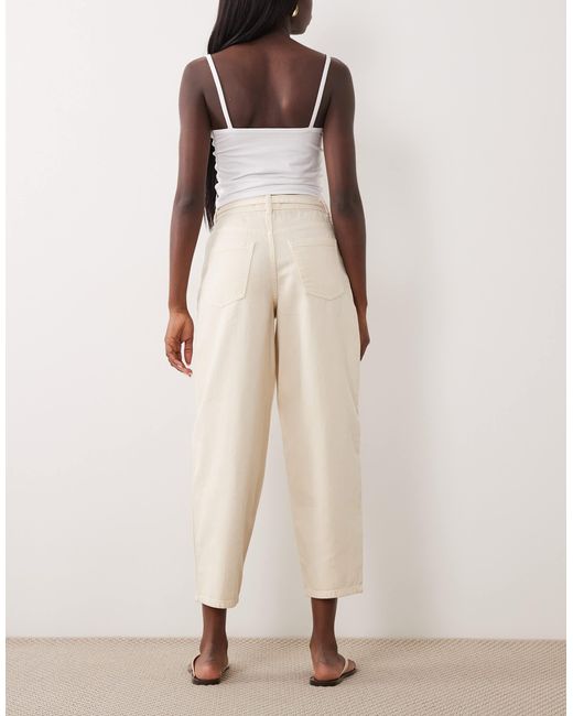 Jean barrel - écru Threadbare en coloris Natural