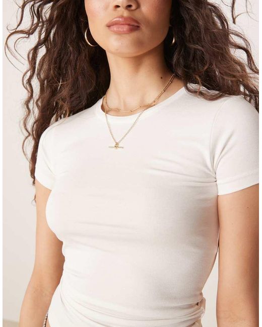 Gina Tricot White Jersey Short Sleeve Top With Round Neck