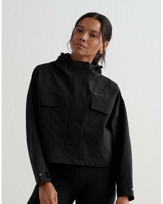 Veste imperméable Aim'n en coloris Black