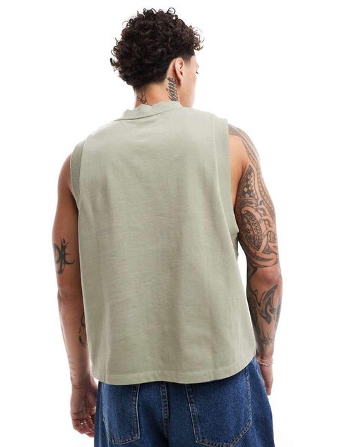 Top Senza Maniche Squadrato Comodo Kaki Con Scollo A V di ASOS in Gray da Uomo