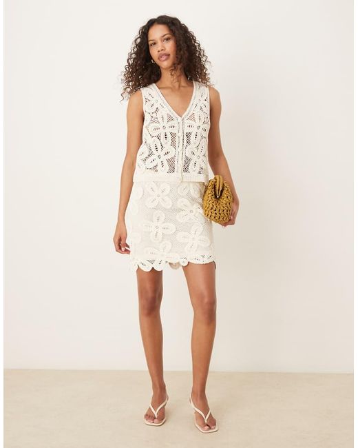 Y.A.S Natural Premium Floral Crochet Knitted Waistcoat Co-ord
