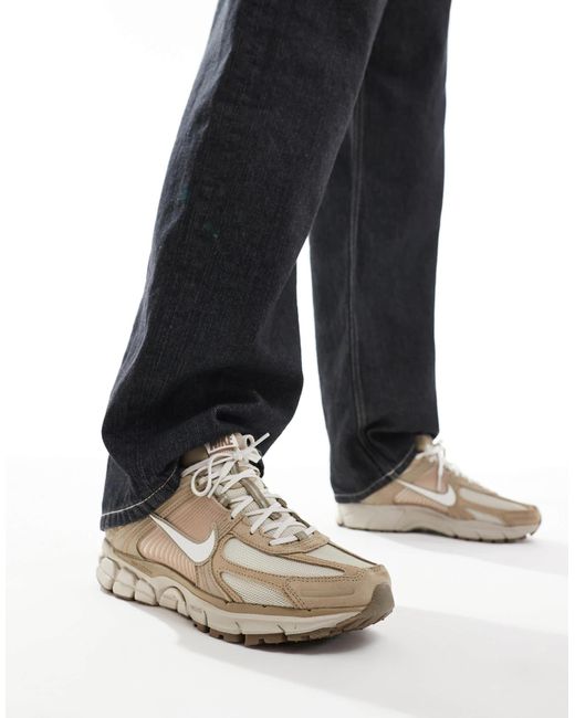 Zoom vomero 5 - baskets - clair Nike en coloris Blue