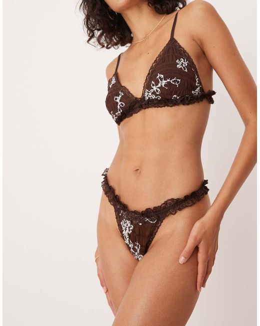 Gia di ASOS in Brown