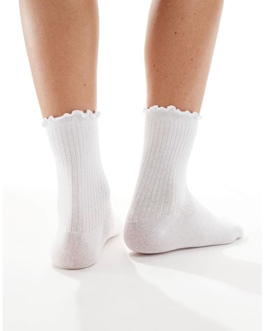 Pieces White Ribbed Frill Socks