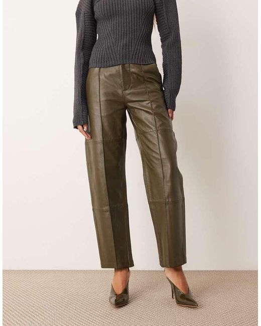 ARRANGE Natural Leather Slim Pants