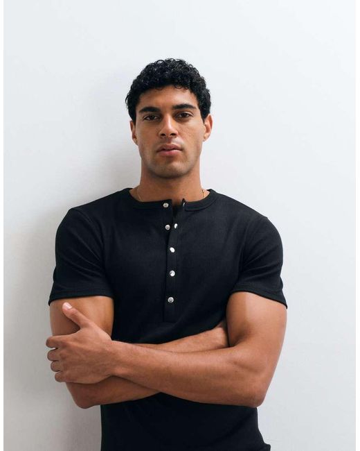 ASOS Black Muscle Fit T-shirt With Henley And Poppers for men
