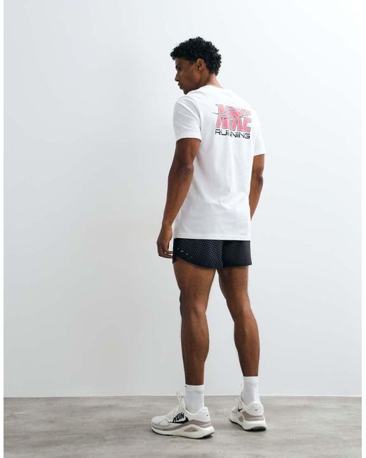 Nike White Stride Dri-fit Back Print T-shirt for men